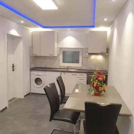 Ferienwohnung In Heidingsfeld Apartamento *