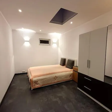 Ferienwohnung In Heidingsfeld Apartamento *