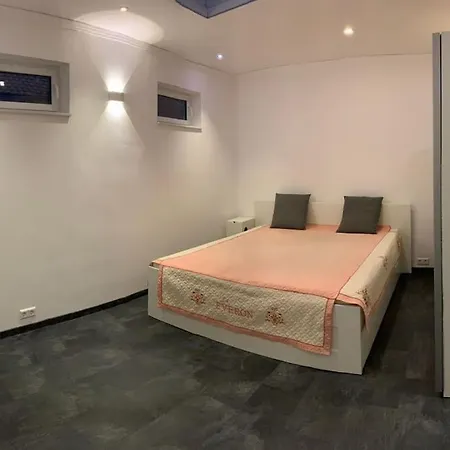 Ferienwohnung In Heidingsfeld